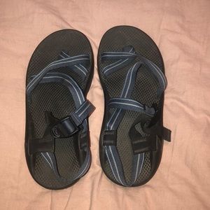 Men’s Chacos Size 10